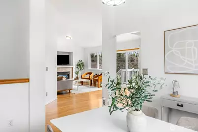 2210 180th Street SW, Lynnwood, WA 98037 - Photo 5