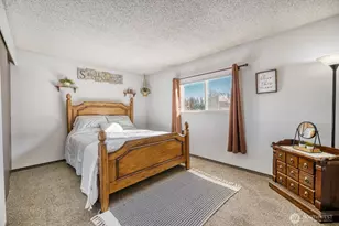 19114 60th St E, Lake Tapps, WA 98391 - Photo 13