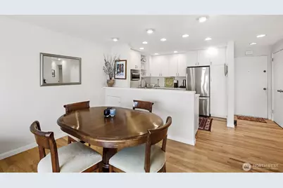 1600 43rd Avenue E #209, Seattle, WA 98112 - Photo 11