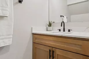 9041 S Sheridan Ave, Tacoma, WA 98444 - Photo 15