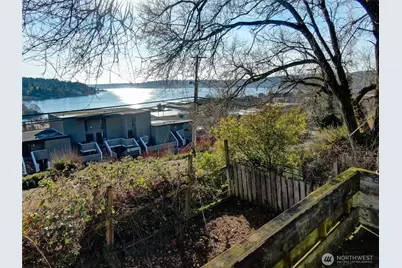 6330 NE 181st Street, Kenmore, WA 98028 - Photo 11