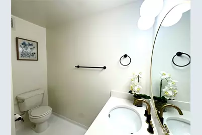 9500 Rainer Avenue S #212, Seattle, WA 98118 - Photo 25