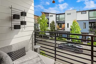 9632 NE 183rd St, Bothell, WA 98011 - Photo 5