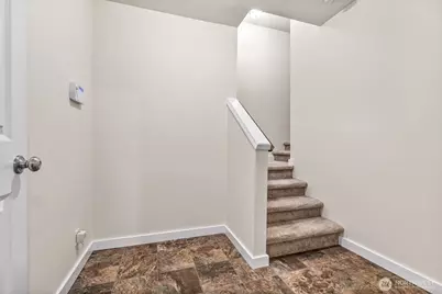 15623 44th Place W #Unit B, Lynnwood, WA 98087 - Photo 23
