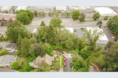 11717 Rainier Avenue S, Seattle, WA 98178 - Photo 1