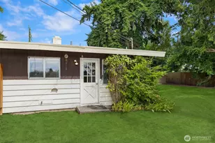 1816 114th Ave NE, Bellevue, WA 98004 - Photo 3