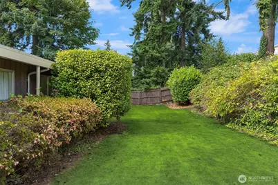 1816 114th Avenue NE, Bellevue, WA 98004 - Photo 5
