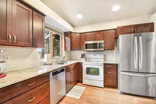 3520 95th Dr SE, Lake Stevens, WA 98258 - Photo 9