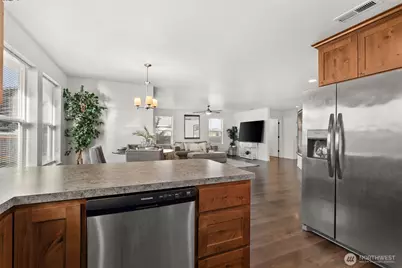 405 Cardinal Avenue, Winlock, WA 98596 - Photo 13