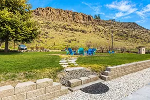6422 Cowiche Canyon Ln, Yakima, WA 98908 - Photo 3