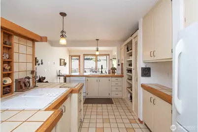 1633 E 5th Street, Port Angeles, WA 98362 - Photo 11