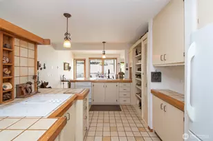 1633 E 5th St, Port Angeles, WA 98362 - Photo 11