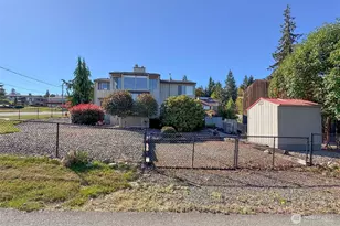 1633 E 5th St, Port Angeles, WA 98362 - Photo 35