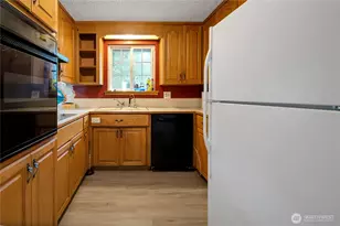 8214 Woodbourne Dr SW, Lakewood, WA 98499 - Photo 7