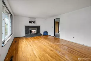 8214 Woodbourne Dr SW, Lakewood, WA 98499 - Photo 5