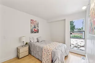 12600 SE 42nd St, Bellevue, WA 98006 - Photo 13