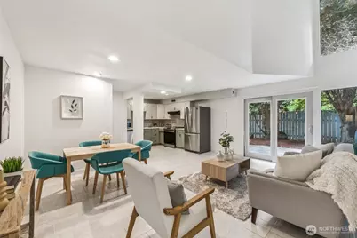 12600 SE 42nd Street #600, Bellevue, WA 98006 - Photo 3