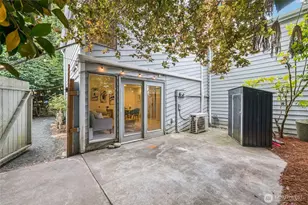 12600 SE 42nd St, Bellevue, WA 98006 - Photo 15