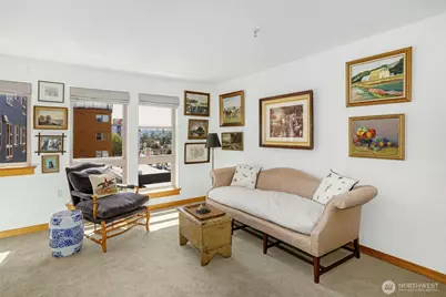 827 Hiawatha Place S #405, Seattle, WA 98144 - Photo 5