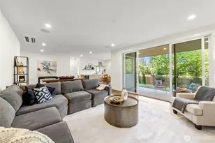 10204 NE 43rd St, Kirkland, WA 98033 - Photo 31