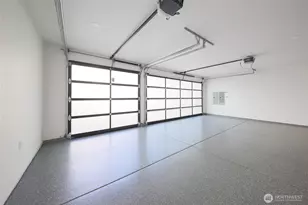 10204 NE 43rd St, Kirkland, WA 98033 - Photo 33