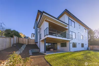 10204 NE 43rd Street, Kirkland, WA 98033 - Photo 35