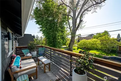 2404 Cherry Street, Bellingham, WA 98225 - Photo 13