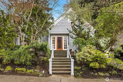 7016 28th Avenue NE, Seattle, WA 98115 - Photo 1