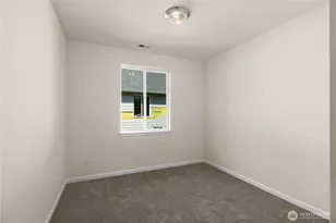 1332 60th Ave NE, Tacoma, WA 98422 - Photo 11