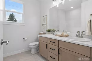 636 Prominence St, Winlock, WA 98606 - Photo 5