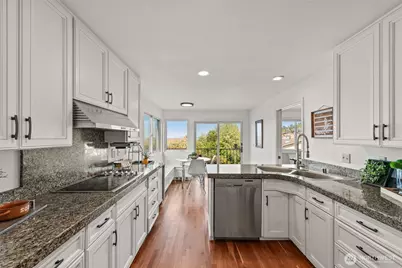 1133 Emerald Hills Drive, Edmonds, WA 98020 - Photo 13