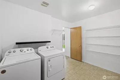 1116 Daffodil Avenue NE, Orting, WA 98360 - Photo 13