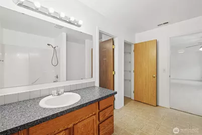 1116 Daffodil Avenue NE, Orting, WA 98360 - Photo 17