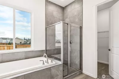 324 N 55th Street #32, Seattle, WA 98273 - Photo 9