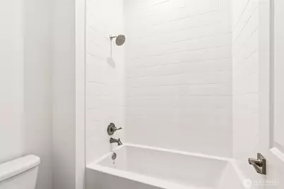 324 N 55th Street #32, Seattle, WA 98273 - Photo 11