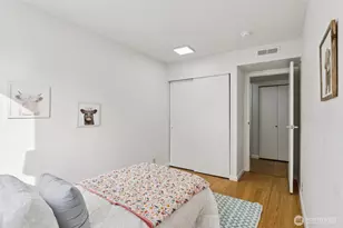 16225 NE 12th Ct, Bellevue, WA 98008 - Photo 15