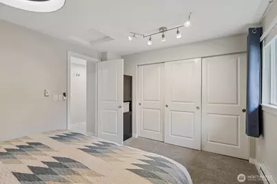 14206 NE 181st Place #L-305, Woodinville, WA 98072 - Photo 17