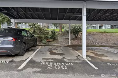 14206 NE 181st Place #L-305, Woodinville, WA 98072 - Photo 23