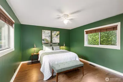 1819 S Marine Drive, Bremerton, WA 98312 - Photo 11