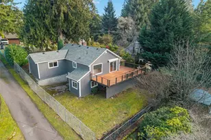 1819 S Marine Dr, Bremerton, WA 98312 - Photo 23