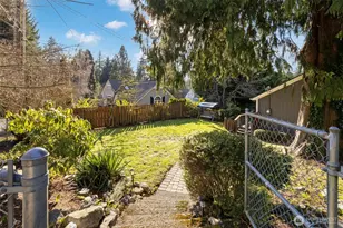 1819 S Marine Dr, Bremerton, WA 98312 - Photo 29