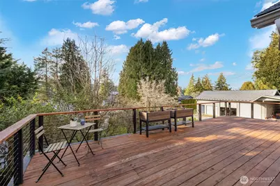 1819 S Marine Drive, Bremerton, WA 98312 - Photo 15