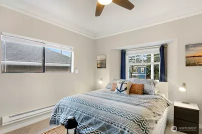 1906 E Union Street, Seattle, WA 98122 - Photo 15