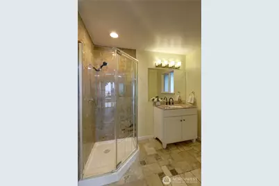 10538 48th Place NE, Kirkland, WA 98033 - Photo 19