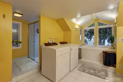 10538 48th Place NE, Kirkland, WA 98033 - Photo 15