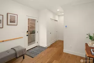 2337 10th Ave E, Seattle, WA 98102 - Photo 9