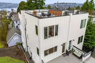 2337 10th Ave E, Seattle, WA 98102 - Photo 1