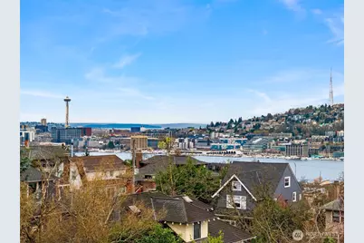 2337 10th Avenue E #D, Seattle, WA 98102 - Photo 11