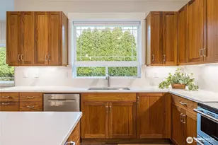 127 Sunrise View Ave, Sequim, WA 98382 - Photo 11