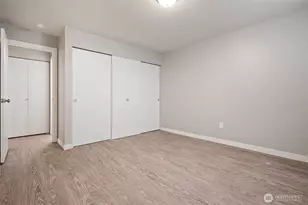 11521 Greenwood Ave N, Seattle, WA 98133 - Photo 23